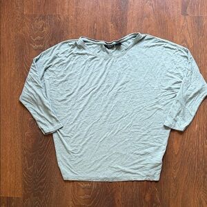 Tahari Green Loose Fit Top